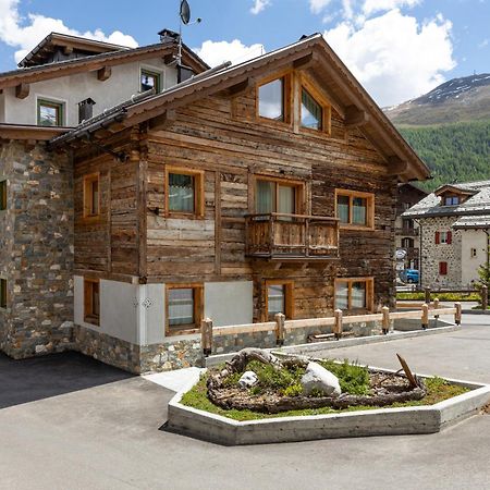 Snow Mountain Planet Suite House Livigno Luaran gambar